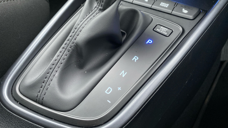 Hyundai BAYON 1.0 TGDi Premium 5dr DCT Petrol Hatchback